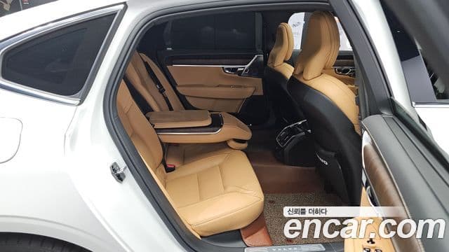 Volvo S90 2021 — Şəkil 11/20