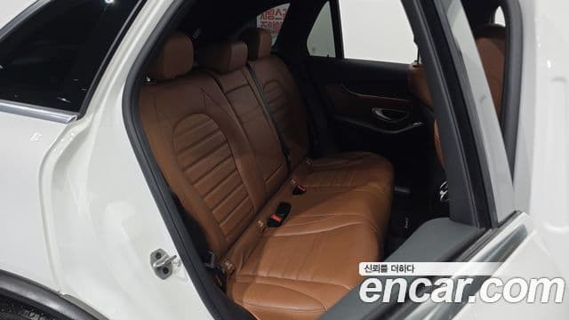 Mercedes-Benz GLC-Class 2022 — Фото 12/20