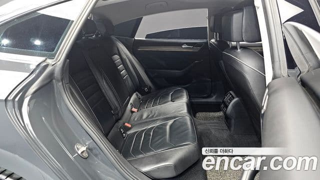 Volkswagen Arteon 2019 — ფოტო 11/20
