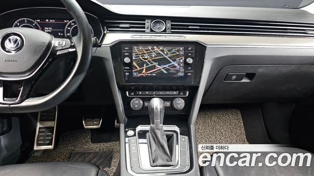 Volkswagen Arteon 2019 — ფოტო 12/20