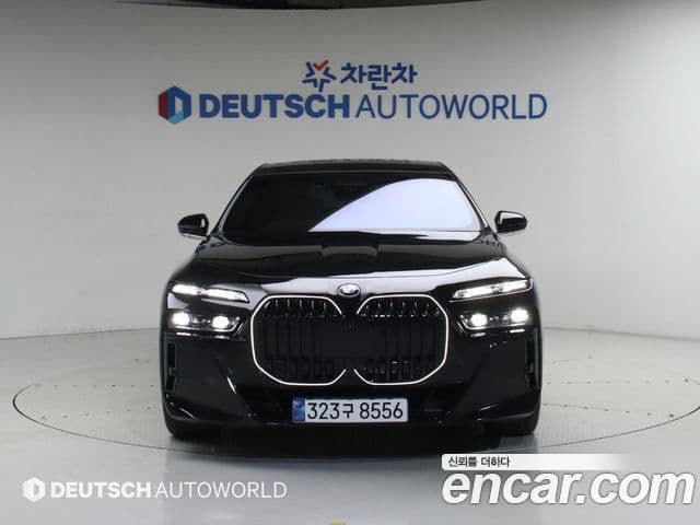 BMW 7 Series 2025 — Photo 19/20