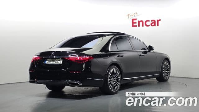 Mercedes-Benz S-Class 2021 — ფოტო 2/20