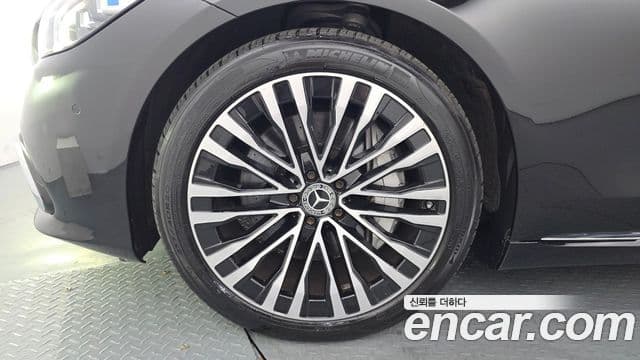 Mercedes-Benz S-Class 2021 — ფოტო 5/20