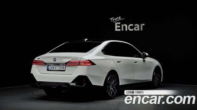 BMW 5 Series 2025 — ფოტო 2/20