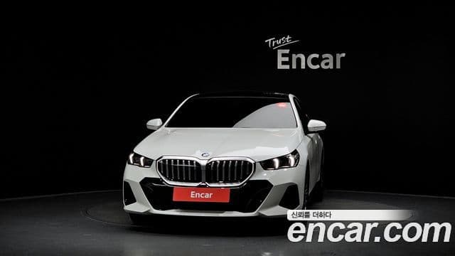 BMW 5 Series 2025 — ფოტო 3/20