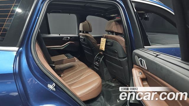 BMW X5 2019 — Photo 15/34
