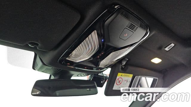 BMW 5 Series 2020 — ფოტო 16/20