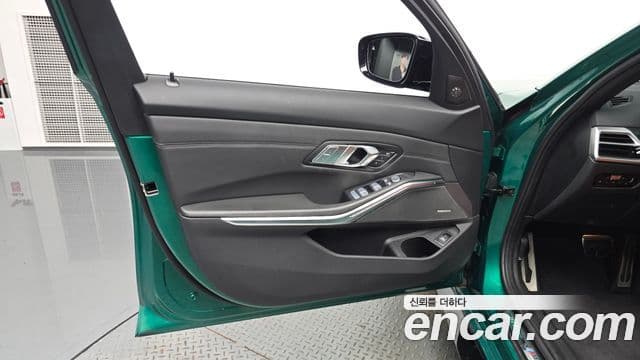 BMW M3 2025 — Photo 20/35