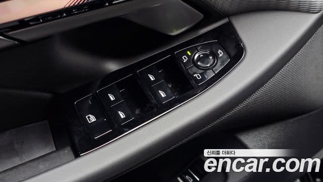 BMW 5 Series 2025 — ფოტო 15/20