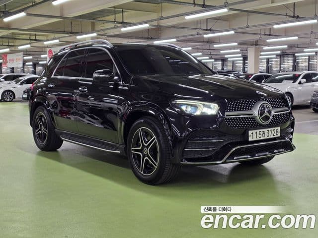 Mercedes-Benz GLE-Class 2019 — Şəkil 3/20
