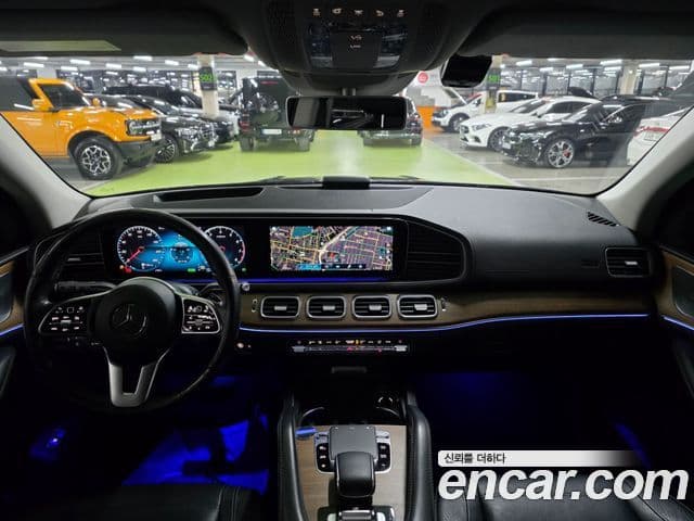 Mercedes-Benz GLE-Class 2019 — Şəkil 9/20