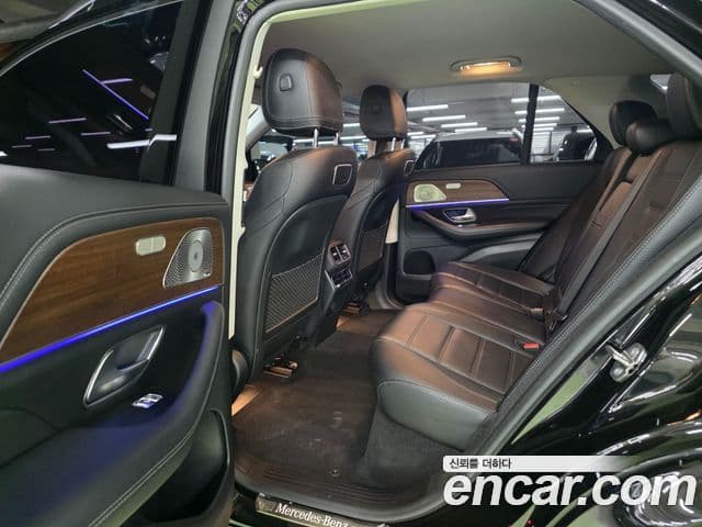 Mercedes-Benz GLE-Class 2019 — Şəkil 12/20