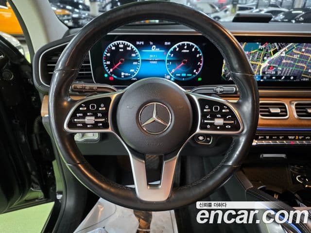 Mercedes-Benz GLE-Class 2019 — Şəkil 19/20