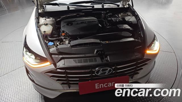 Hyundai Sonata 2019 — ფოტო 6/20