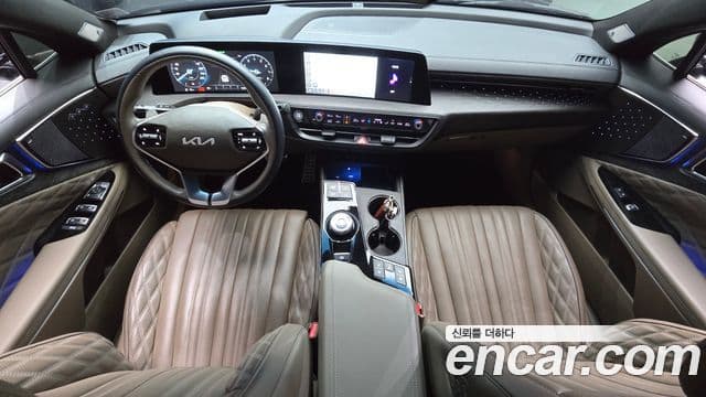 Kia K8 2023 — ფოტო 7/20