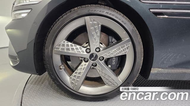 Genesis Electrified G80 2025 — Şəkil 5/20