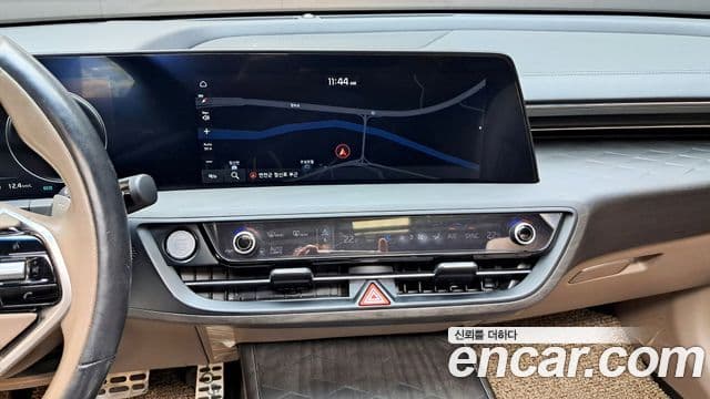 Kia K8 2023 — фото 16 из 20