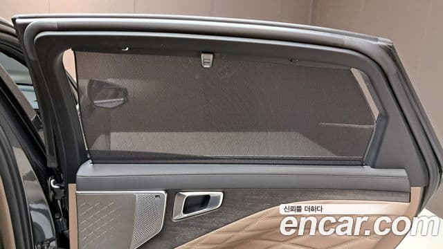 Kia K8 2023 — Photo 26/39