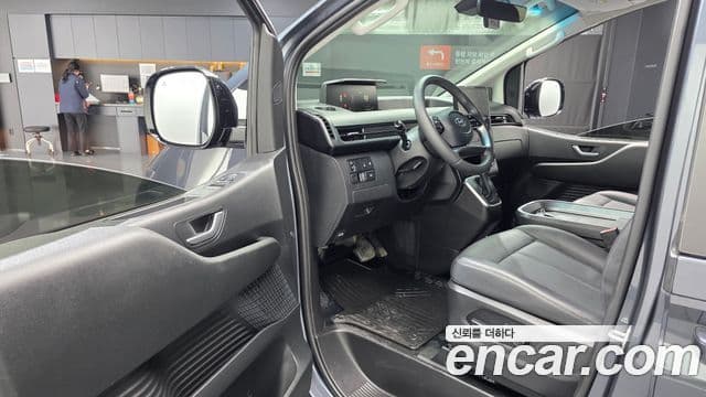 Hyundai Staria 2023 — Şəkil 10/20
