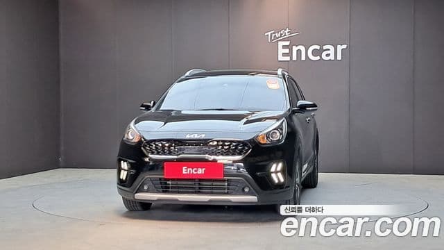Kia Niro 2021 — Фото 3/20