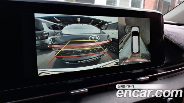 Kia Carnival 2021 — Şəkil 17/20