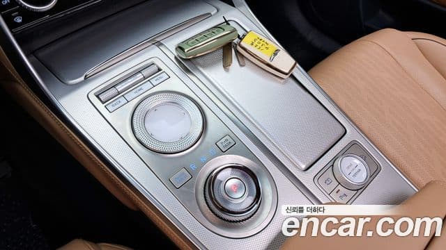 Genesis GV80 2022 — Şəkil 9/20