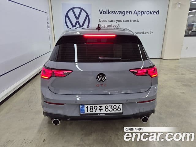 Volkswagen Golf 2025 — ფოტო 15/20