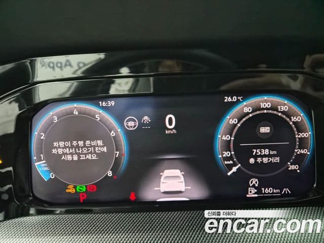 Volkswagen Golf 2025 — ფოტო 12/20