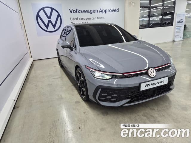 Volkswagen Golf 2025 — ფოტო 20/20