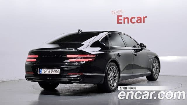 Genesis Electrified G80 2021 — Şəkil 2/20