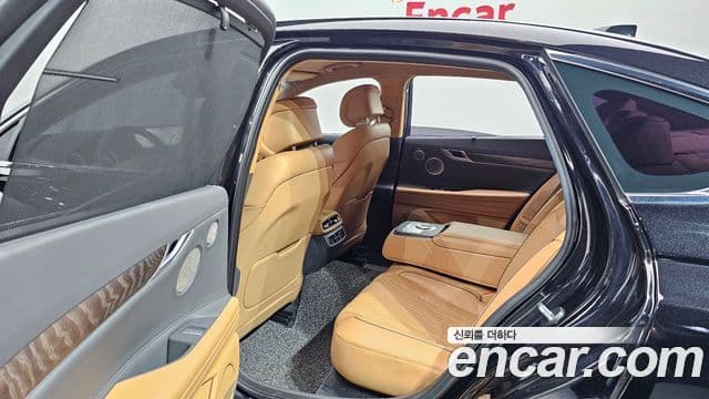 Genesis Electrified G80 2021 — Şəkil 11/20