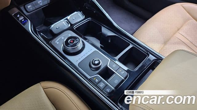 Kia Sorento 2022 — ფოტო 9/20