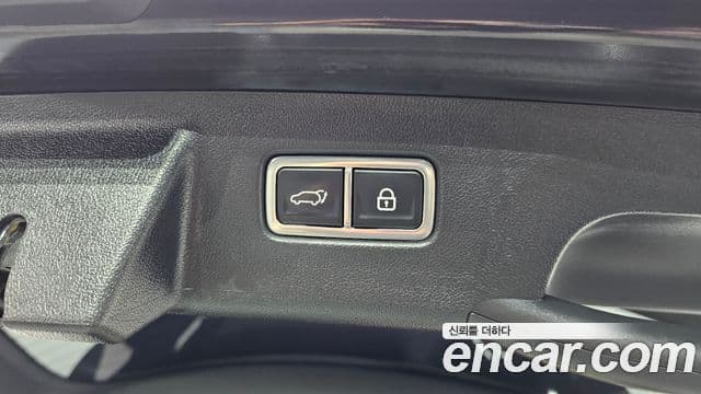 Kia Sorento 2022 — ფოტო 18/20