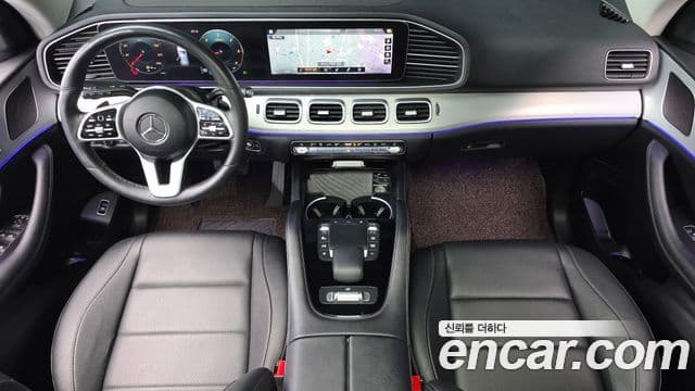 Mercedes-Benz GLE-Class 2020 — ფოტო 7/20