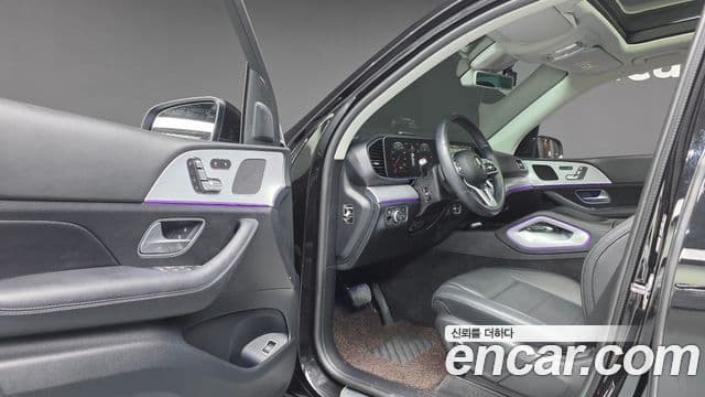 Mercedes-Benz GLE-Class 2020 — ფოტო 12/20