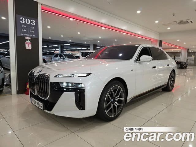 BMW 7 Series 2025 — Şəkil 20/20