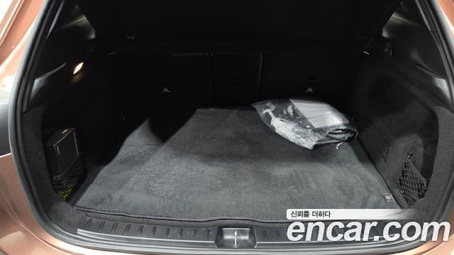 Mercedes-Benz EQA 2022 — ფოტო 9/33