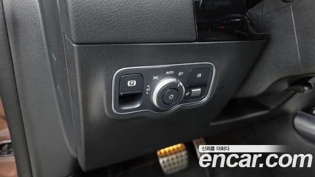 Mercedes-Benz EQA 2022 — ფოტო 32/33