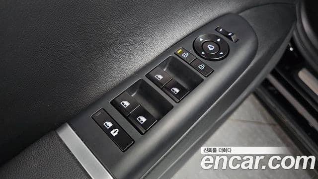 Hyundai Grandeur 2023 — ფოტო 20/20