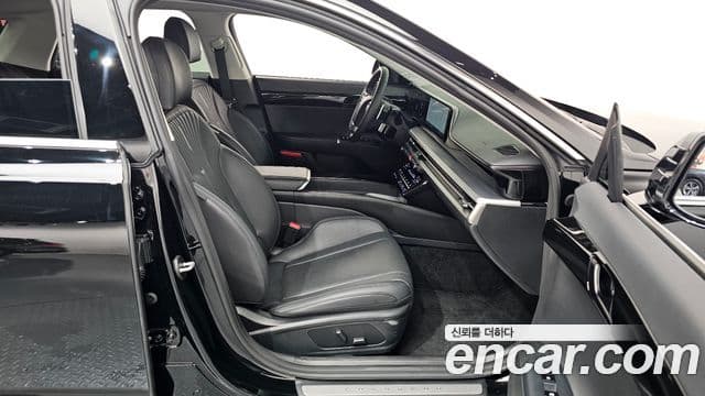 Hyundai Grandeur Hybrid 2023 — Şəkil 17/31