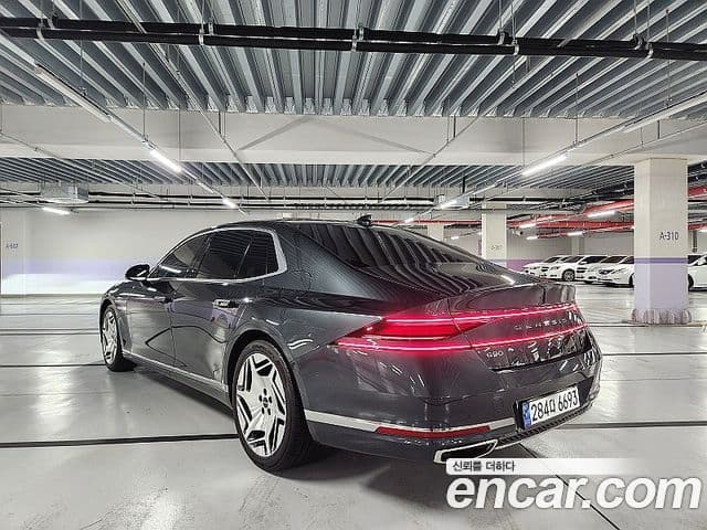 Genesis G90 2022 — Şəkil 4/20