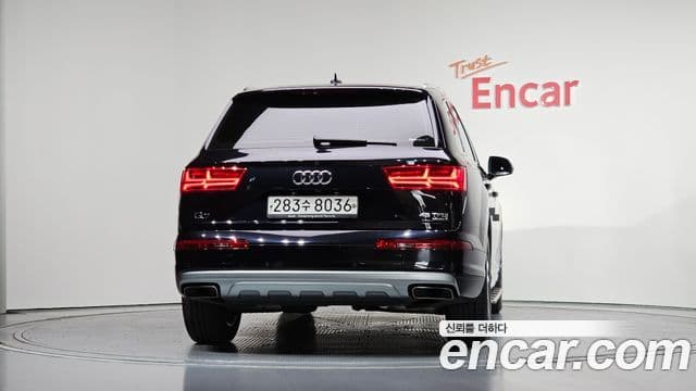 Audi Q7 2019 — Şəkil 4/20