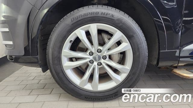 Audi Q7 2019 — Şəkil 5/20