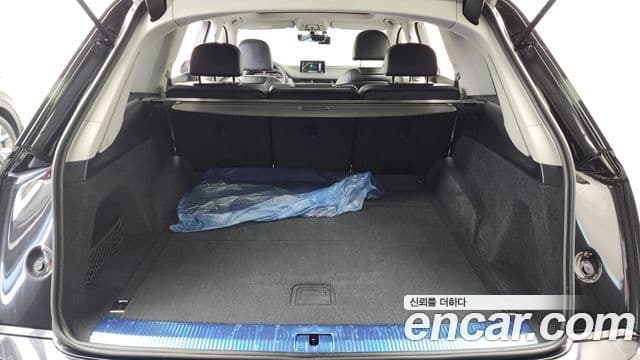 Audi Q7 2019 — Şəkil 20/20