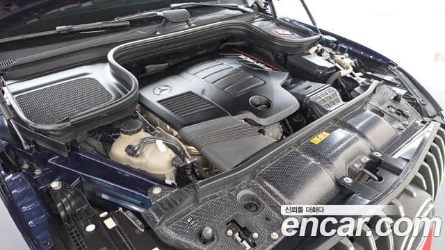 Mercedes-Benz GLE-Class 2020 — Фото 5/20
