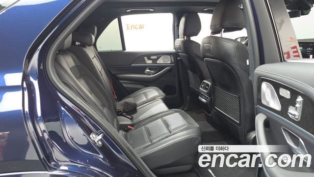 Mercedes-Benz GLE-Class 2020 — Фото 12/20