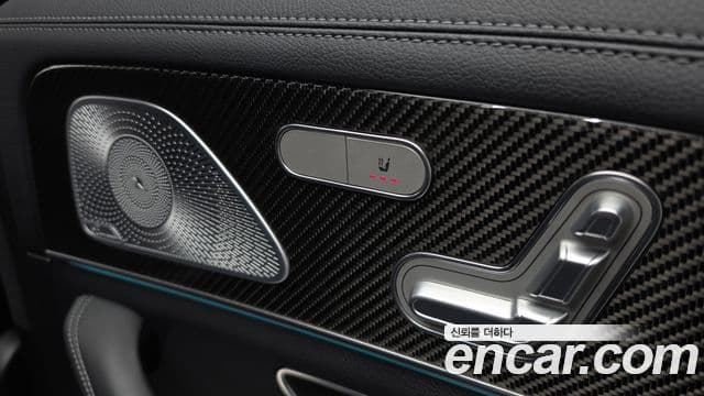 Mercedes-Benz GLE-Class 2020 — Фото 19/20