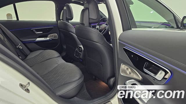 Mercedes-Benz E-Class 2025 — ფოტო 9/18