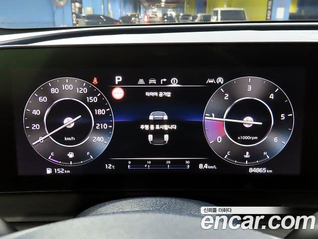 Kia Sportage 2021 — ფოტო 7/20