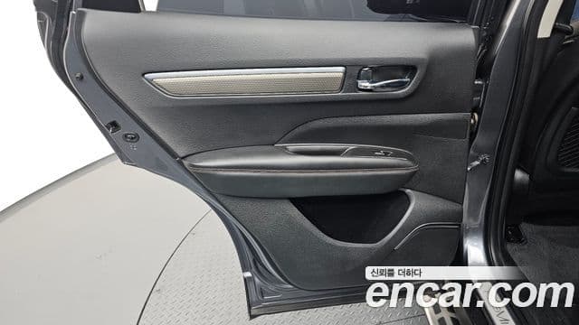 Renault Samsung QM6 2020 — ფოტო 28/35